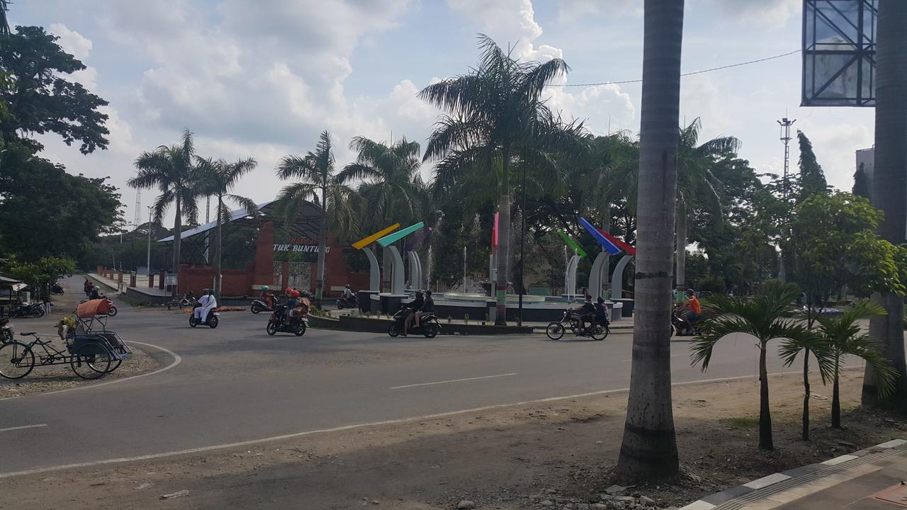 Simpang Tujuh Ξενοδοχείο Cepu Εξωτερικό φωτογραφία